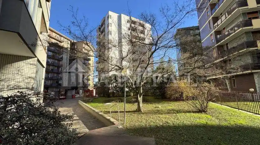 Bilocale via Giacomo Leopardi 241, Rondò - Torretta, Sesto San Giovanni - foto 3