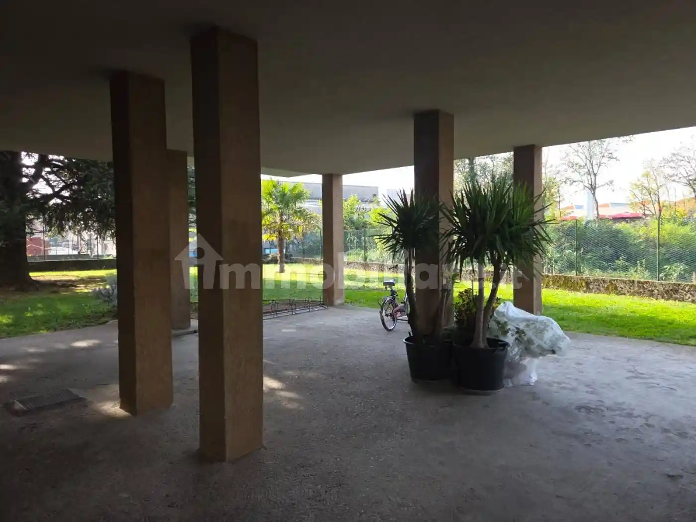 Quadrilocale via Podgora 11, Semicentro, Vimercate - foto 2