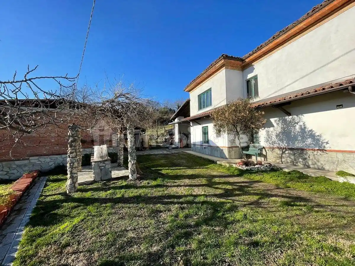 Cascina via Toetto, Toetto, Castelnuovo Calcea - foto 5