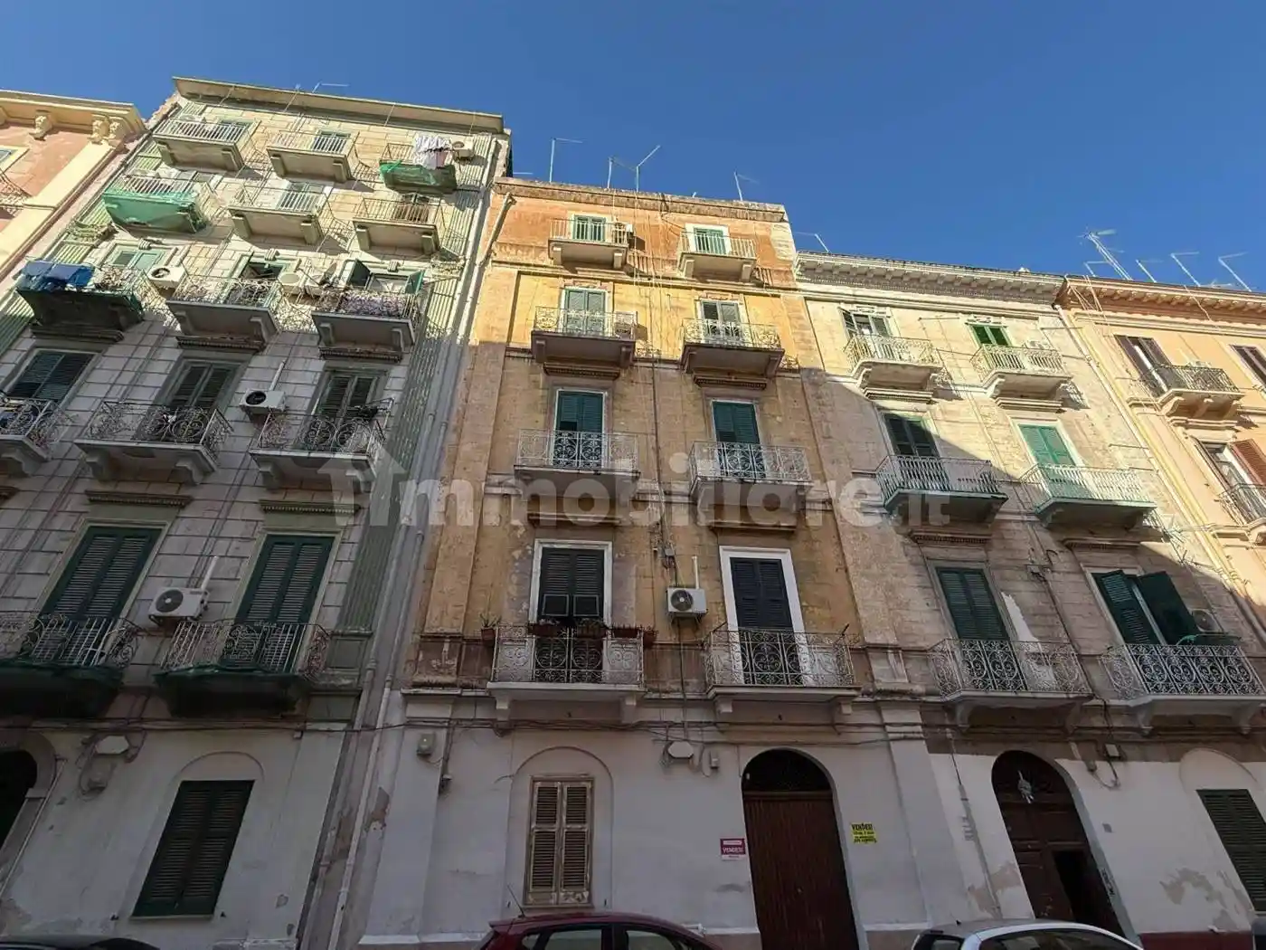 Appartamento in vendita a Taranto