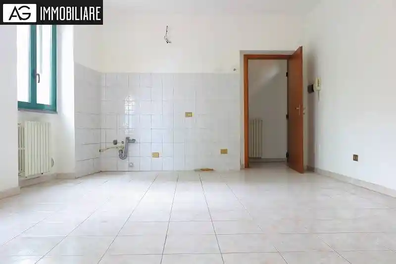 Appartamento in vendita a Desio