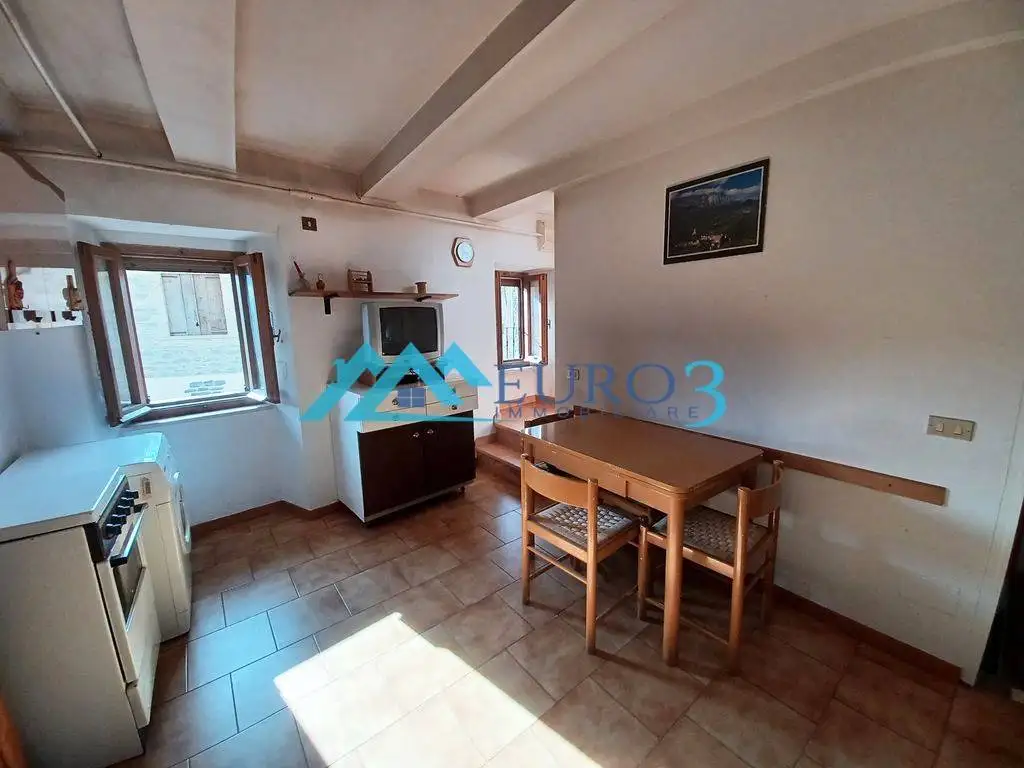 Terratetto unifamiliare frazione Spelonga, Arquata del Tronto - foto 4