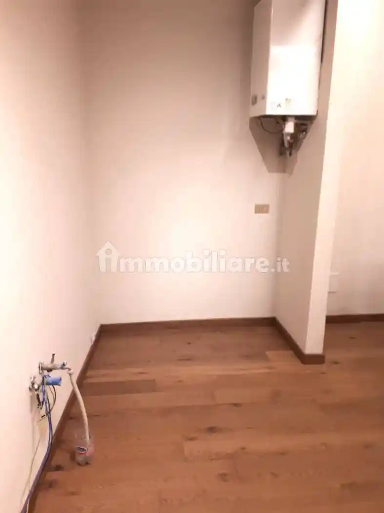 Trilocale ottimo stato, terzo piano, Loggia - Garibaldi, Brescia - foto 5