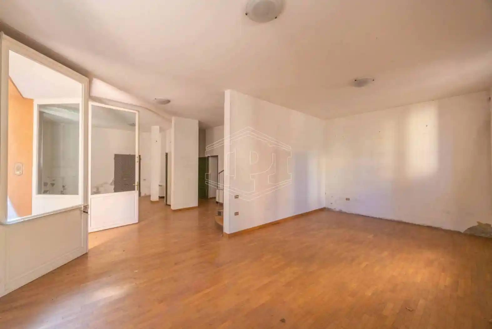 Palazzo - Edificio in Vendita - foto 4