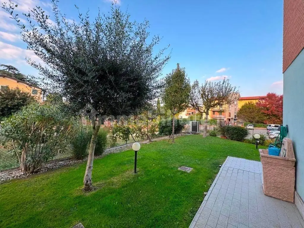 Villetta a schiera in vendita a Modena