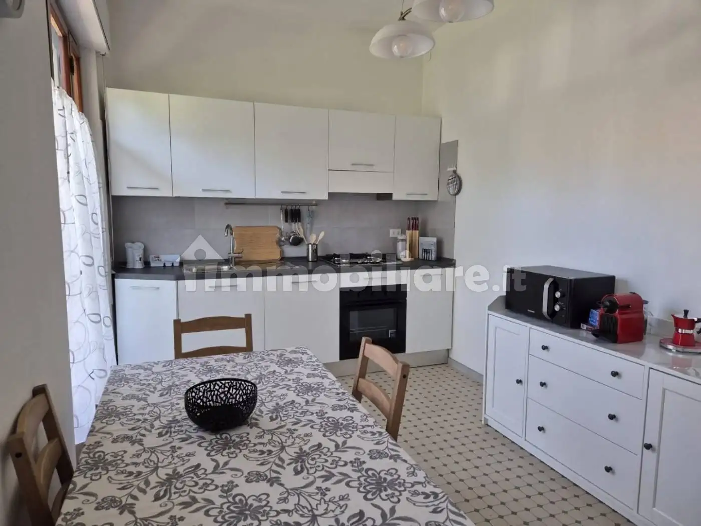 Trilocale buono stato, piano rialzato, Marina di Carrara, Carrara - foto 2