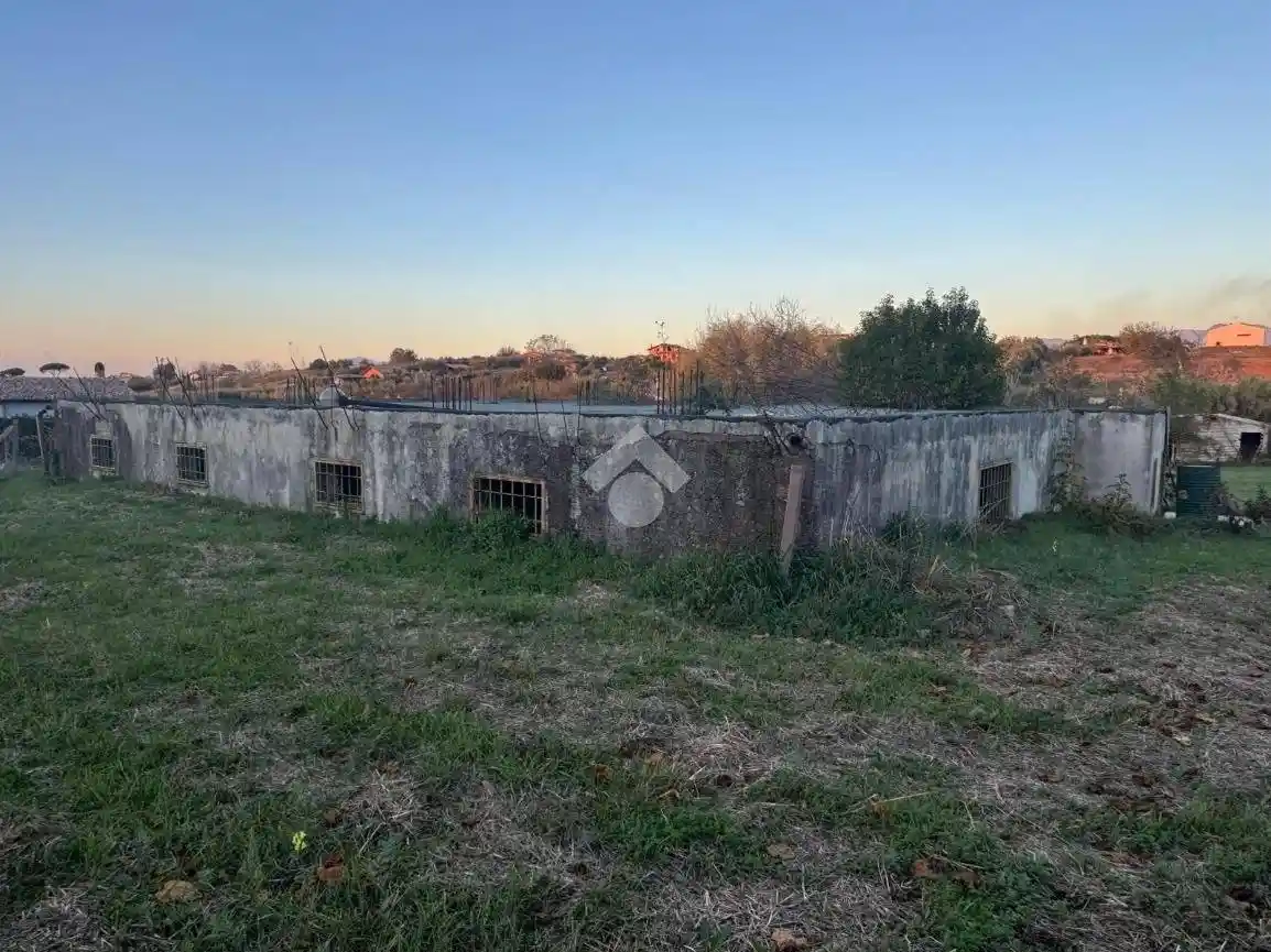 Rustico - Casale in vendita a Zagarolo
