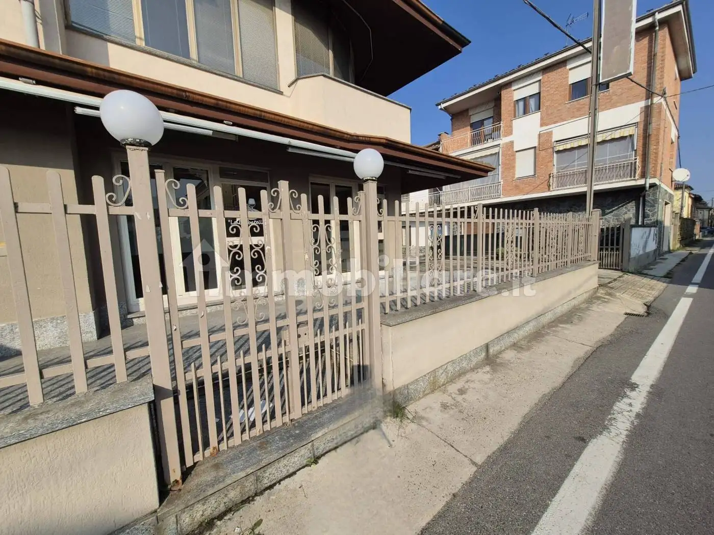 Villa plurifamiliare via 20 Settembre 14, Centro, Castagnole Monferrato - foto 5