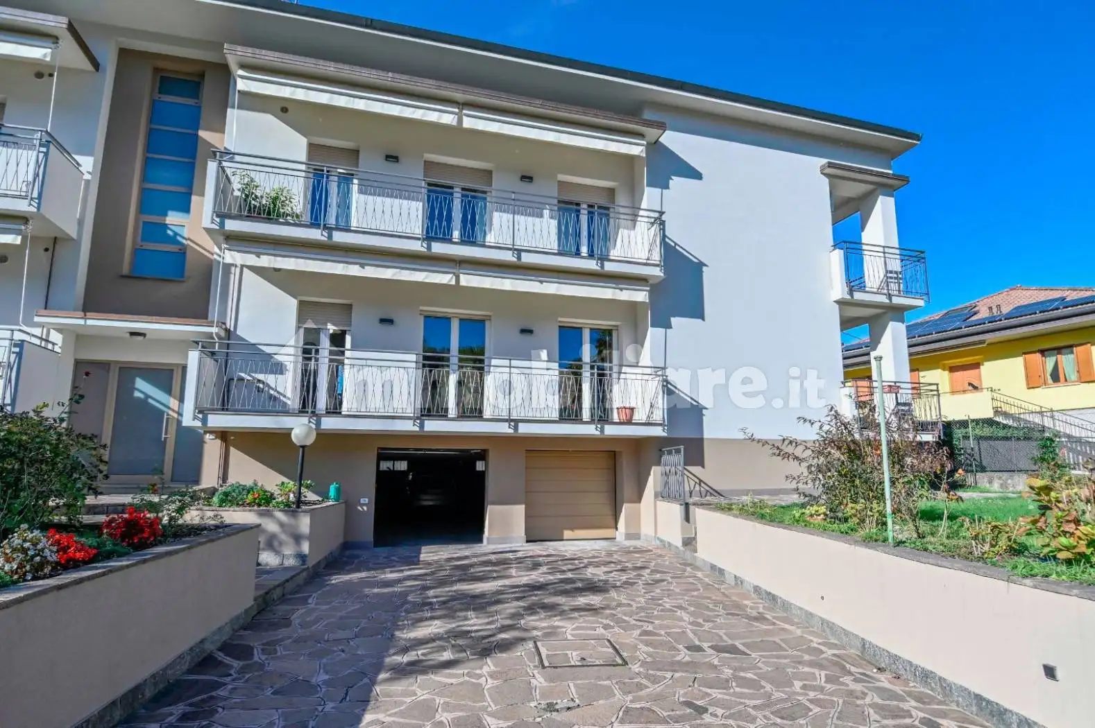 Appartamento in vendita a Villa di Serio