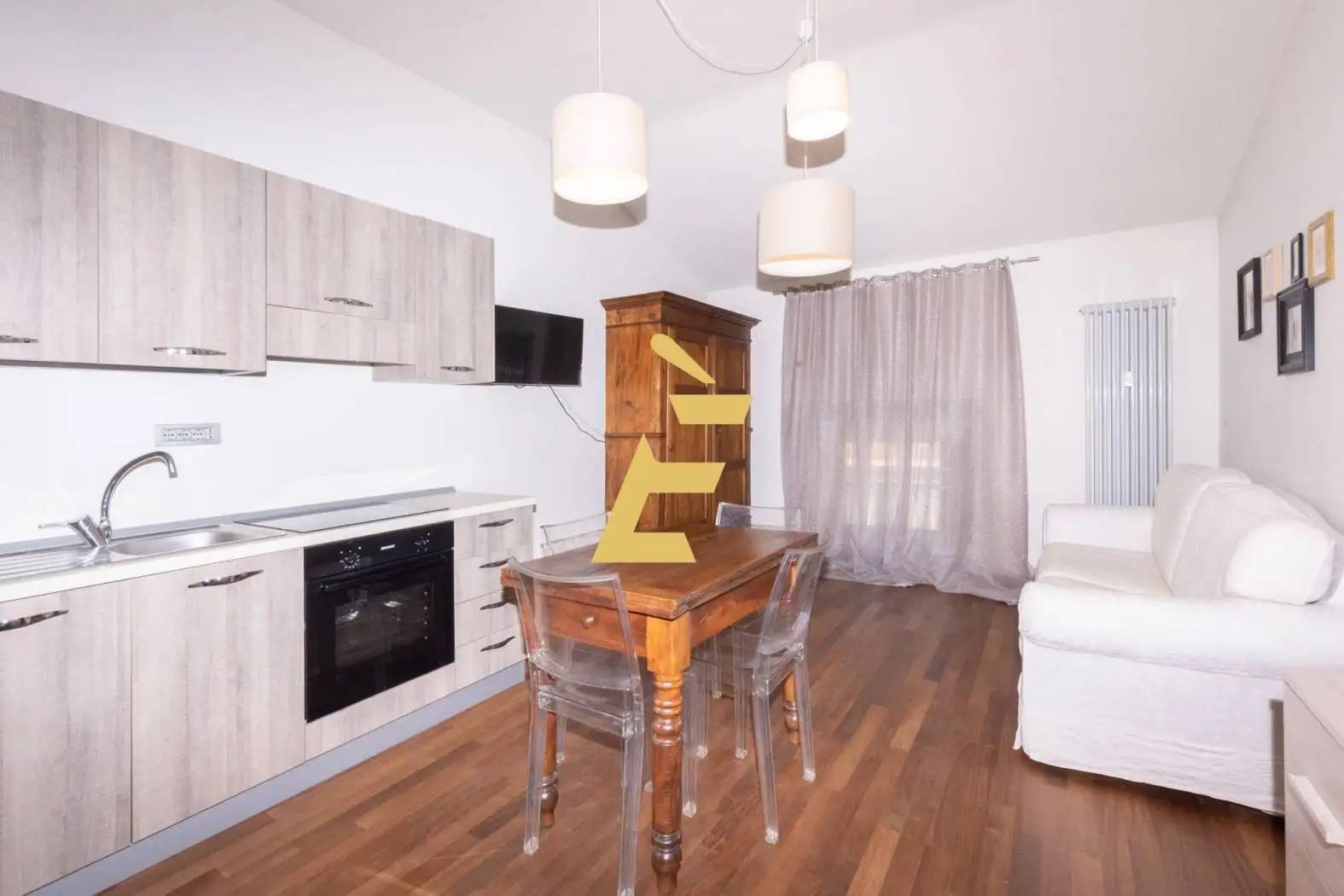 Appartamento in affitto a Valenza