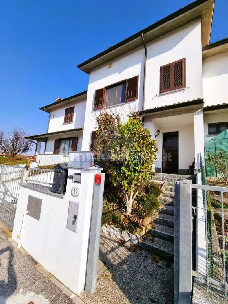 Villa a schiera via Pitagora, Centro, Casalpusterlengo - foto 2