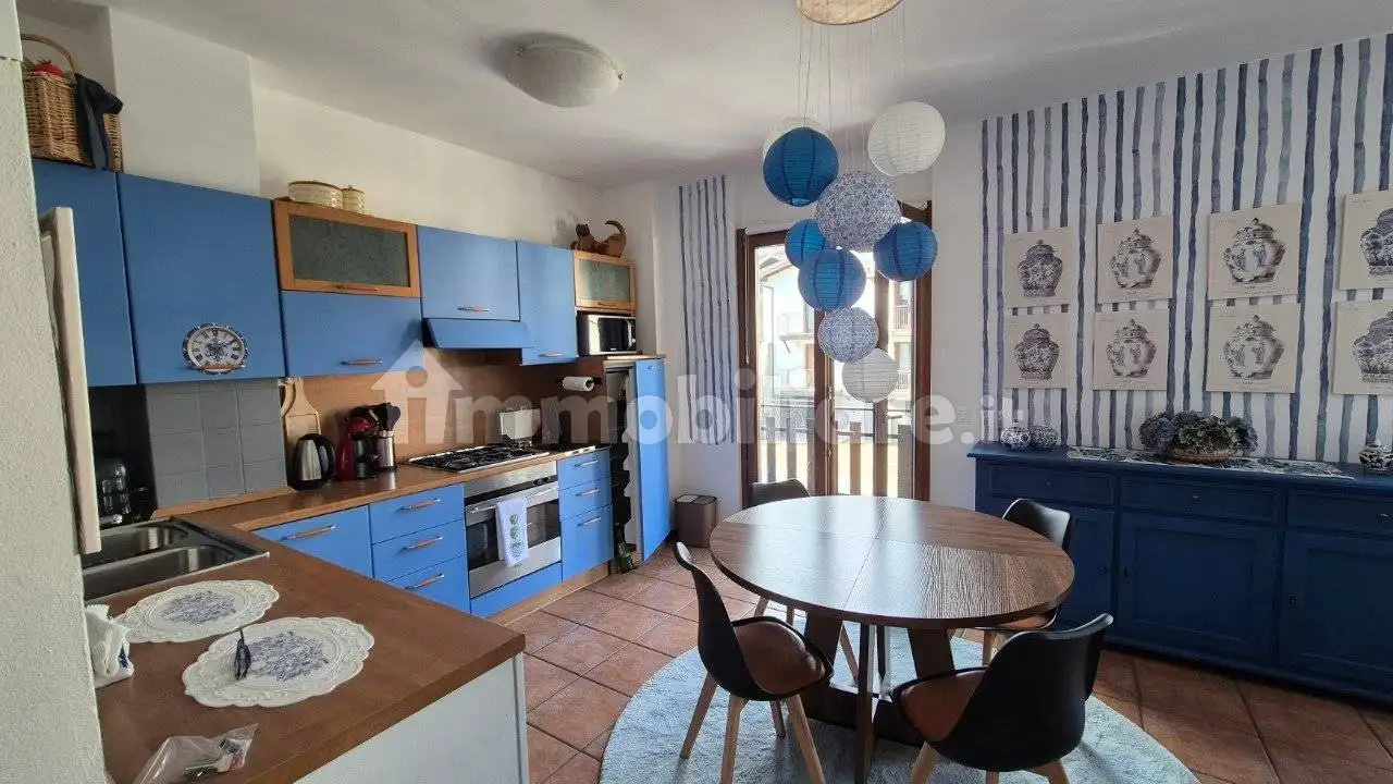 Trilocale buono stato, primo piano, Centro, Borno - foto 5