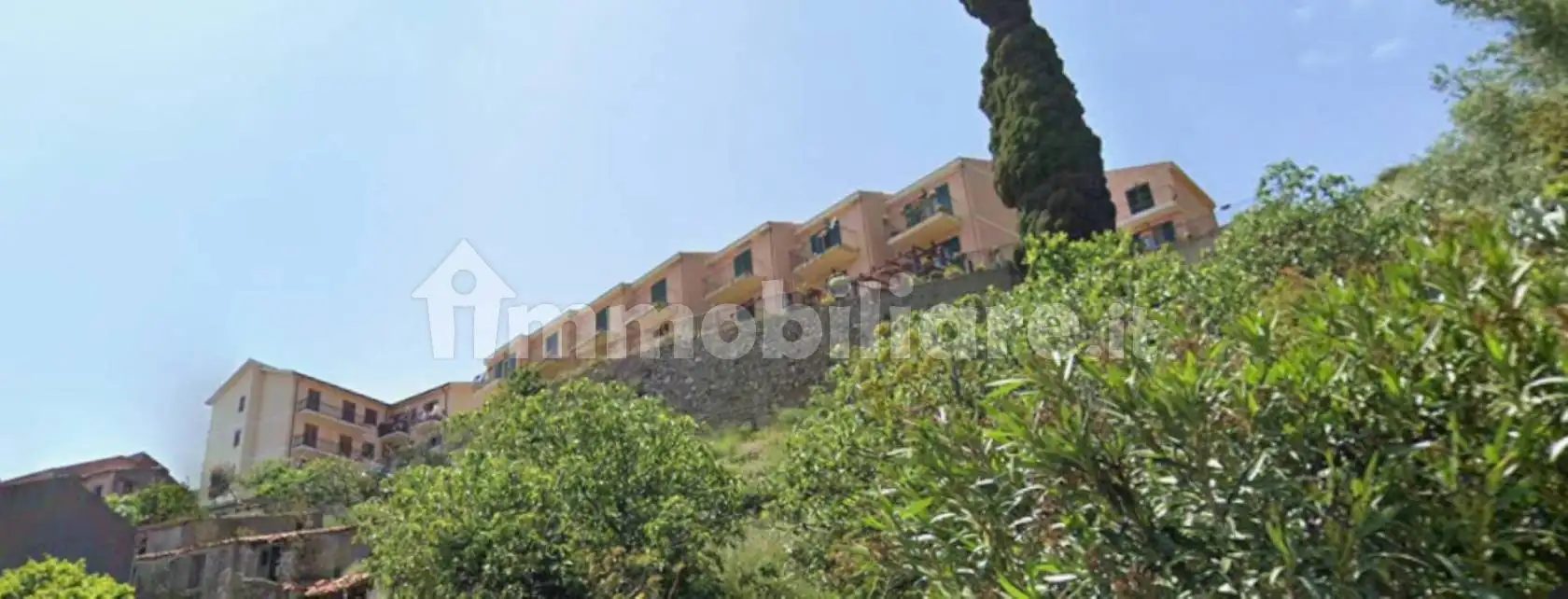 Villetta a schiera in asta a Gallodoro