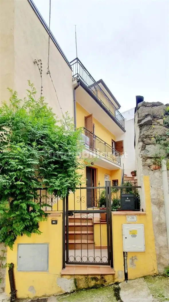 Appartamento in vendita a Loceri