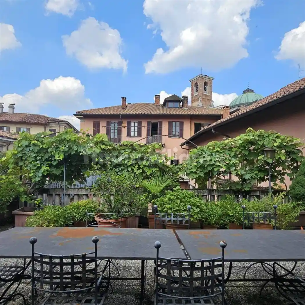 Palazzo - Edificio in Vendita - foto 3