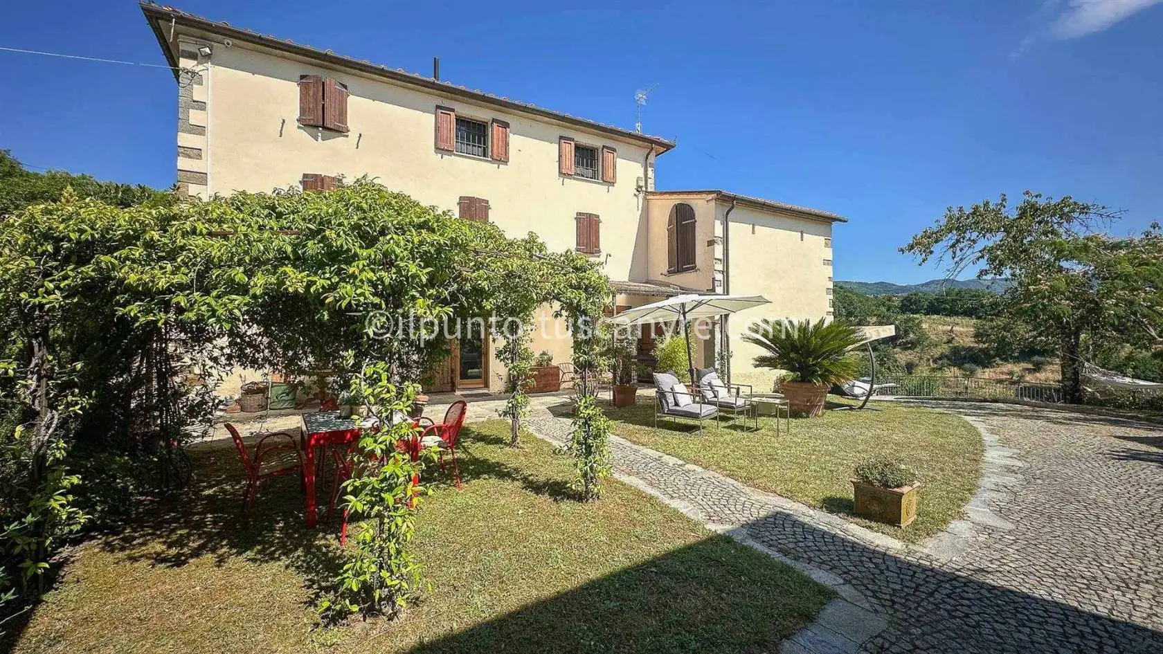 Rustico - Casale in vendita a Pistoia