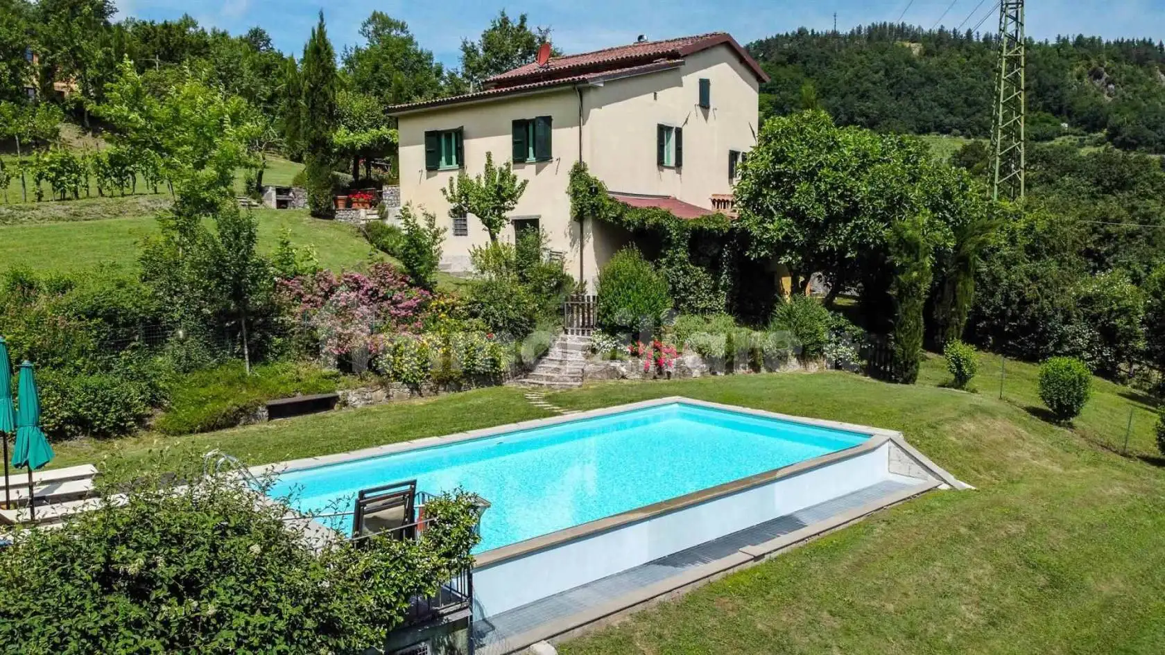 Rustico - Casale in vendita a Camporgiano