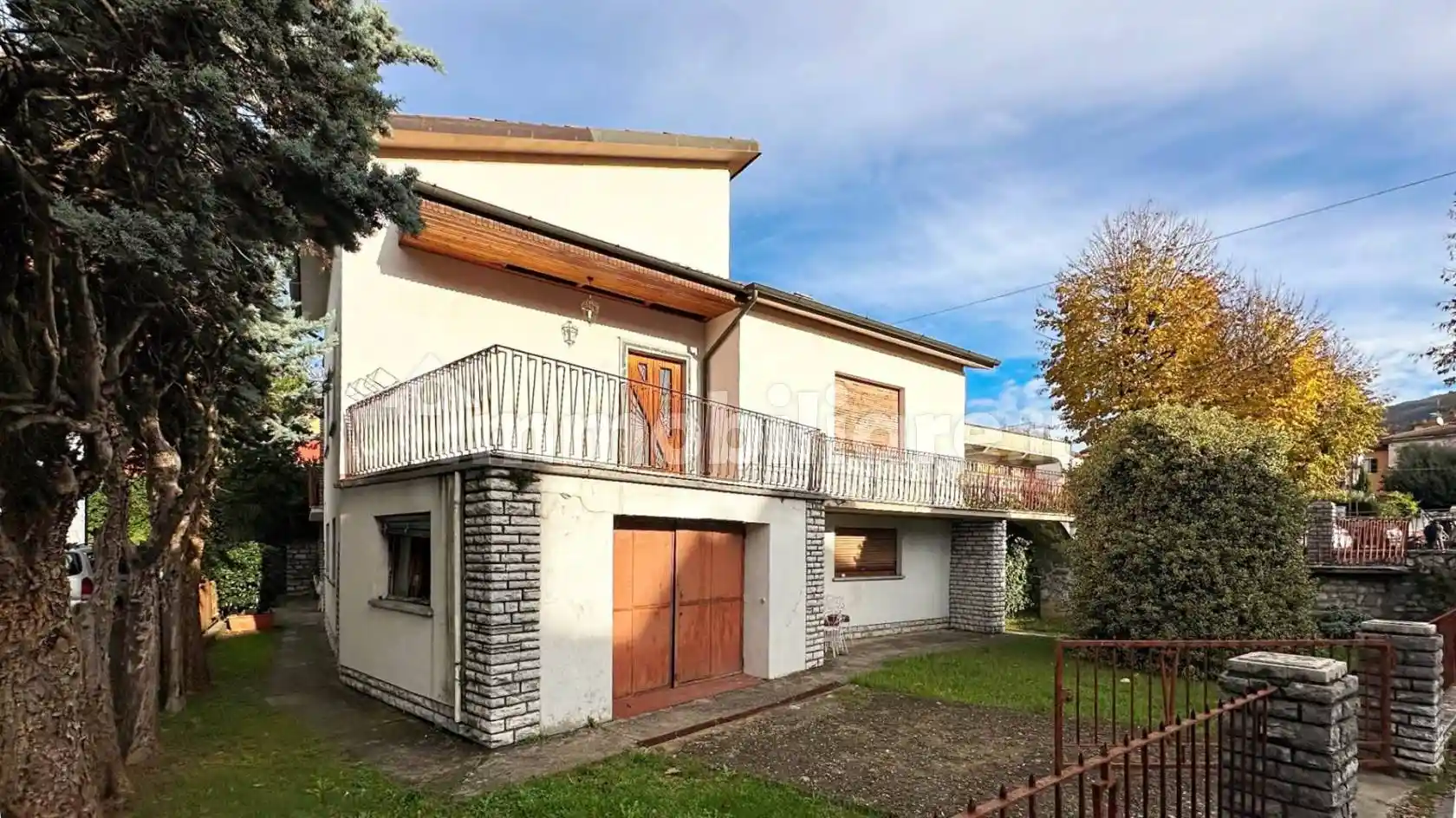 Casa indipendente in vendita a Barga