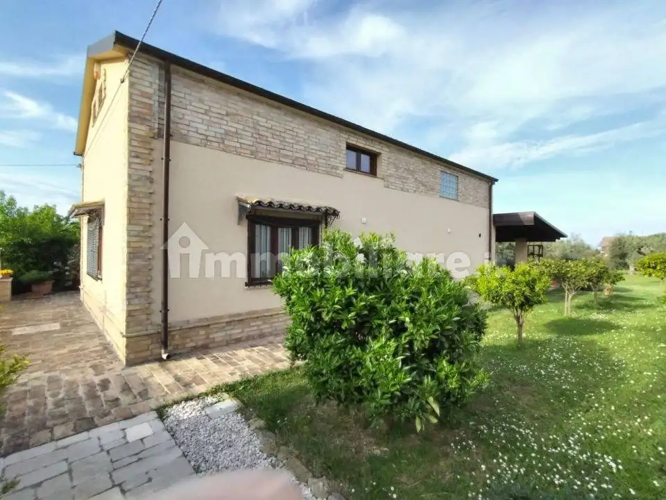 Villa unifamiliare via San Moro 75, Centro, Canosa Sannita - foto 2