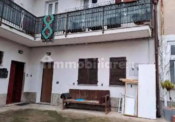 Appartamento in asta a Veniano