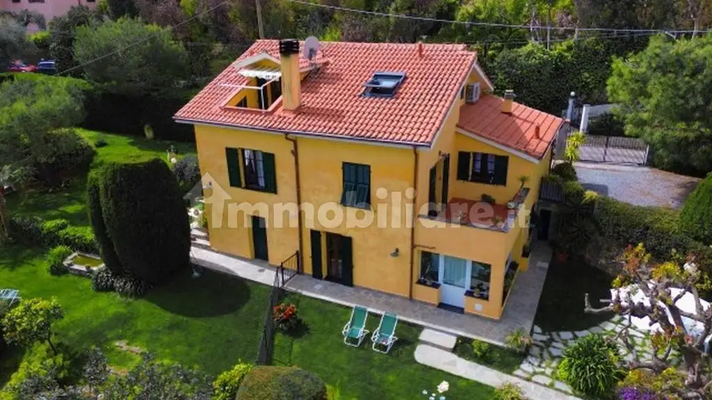 Trilocale Strada Poggi, 18, Piani, Torrazza, Imperia - foto 3