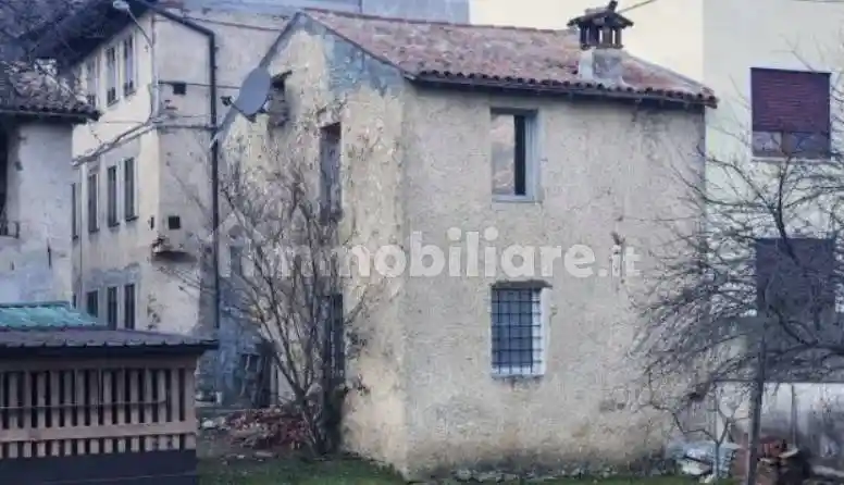 Casa indipendente all'asta frazione Lago, In via Lago Di Sotto, 70, Velo d'Astico - foto 4