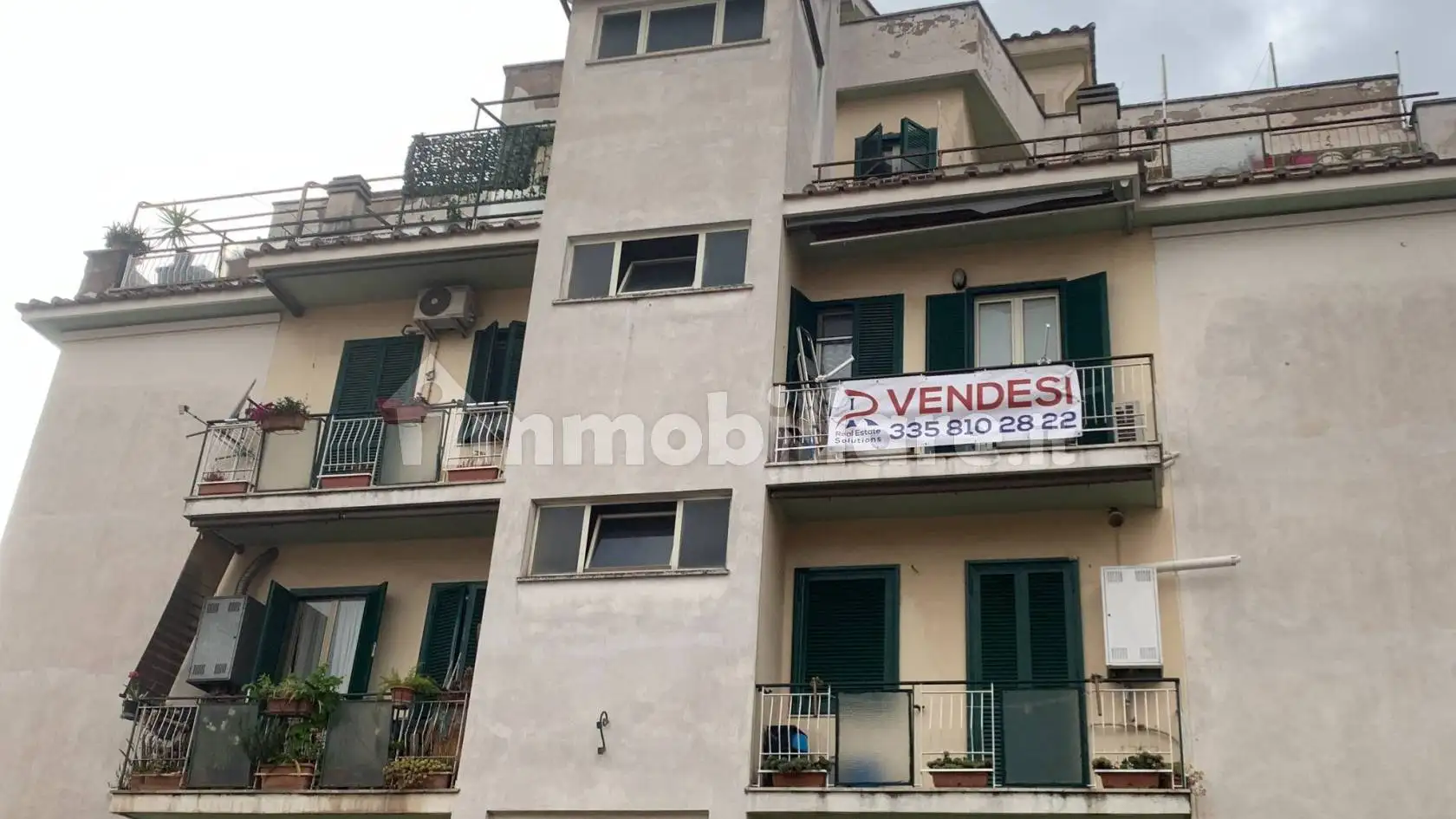 Appartamento in vendita a Roma