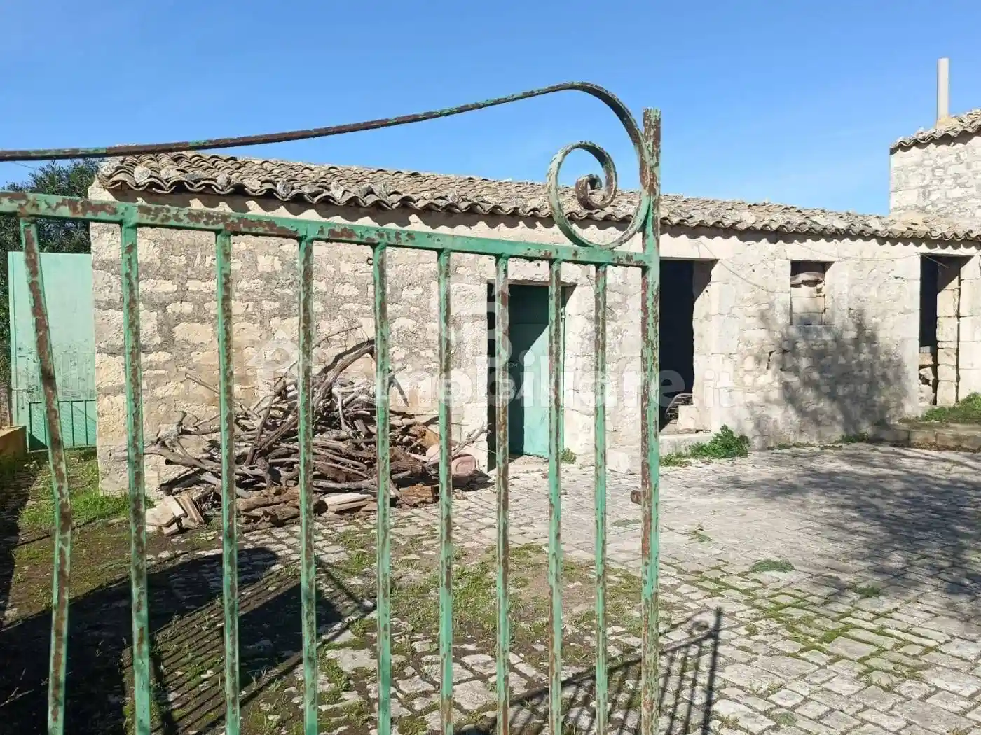 Terratetto unifamiliare via Catanzaro Pizzilli, Trebalate I, Modica - foto 2