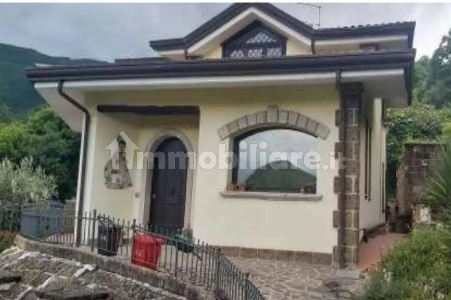 Villa in vendita a Monteforte Irpino