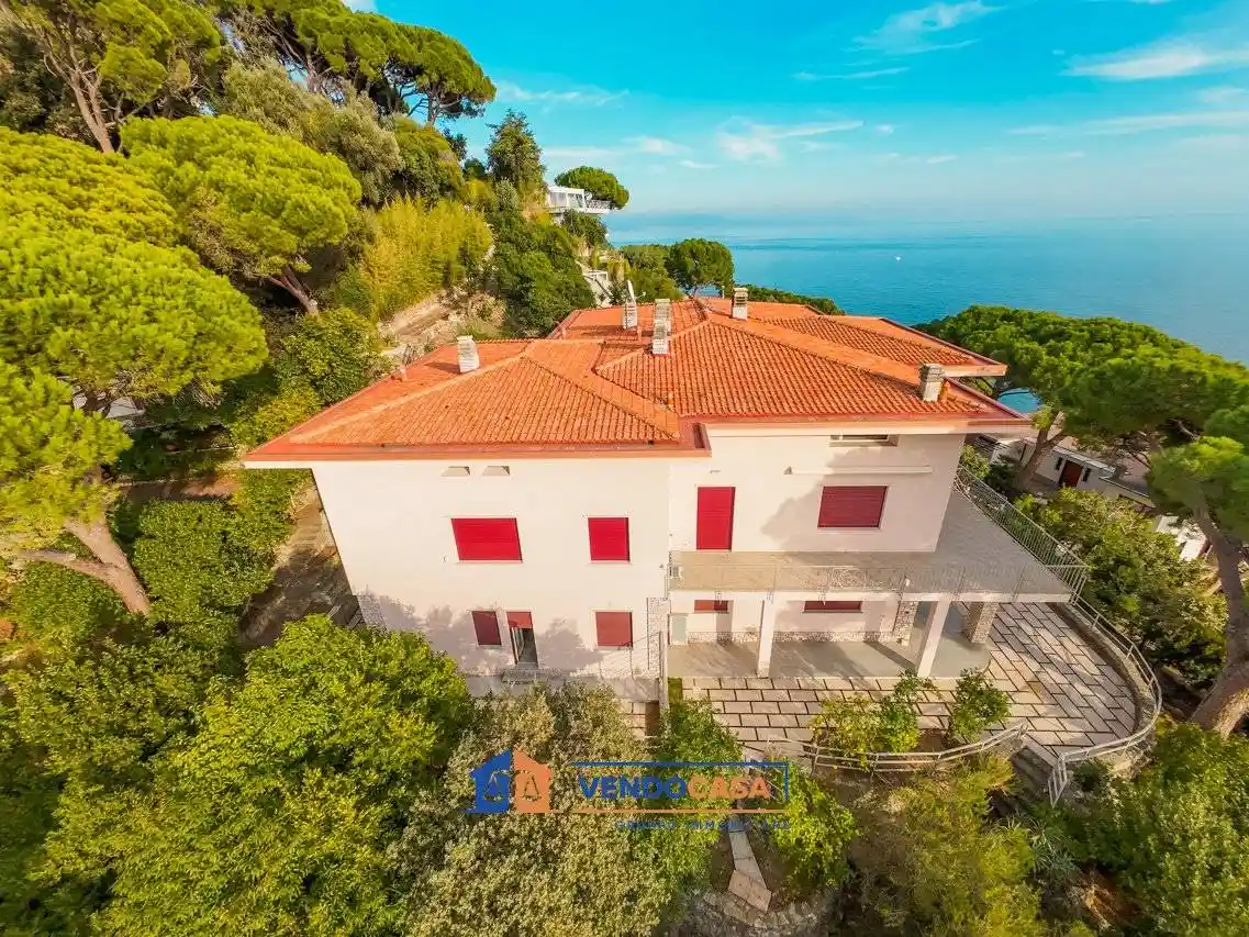 Trilocale via Helvetia 27, Sant'Ambrogio, Varazze - foto 4