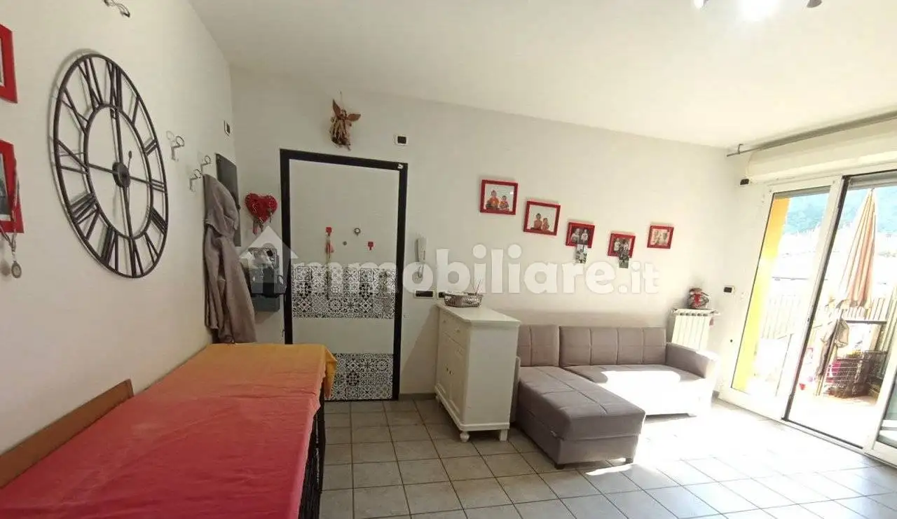 Appartamento in vendita a Vado Ligure