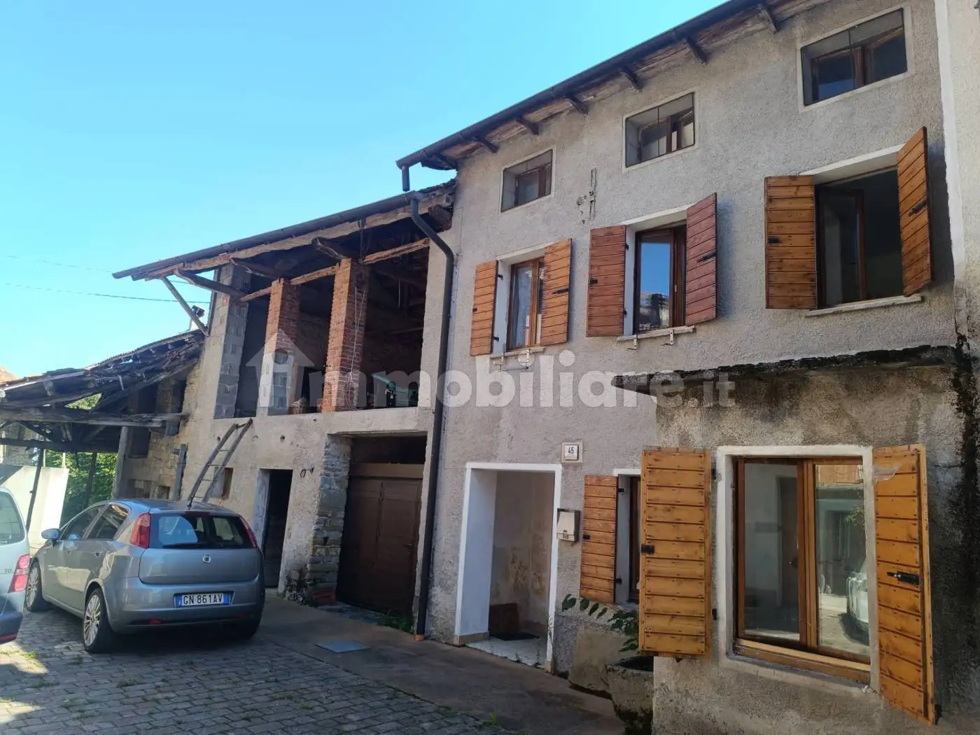 Casa indipendente in vendita a Borgo Valbelluna