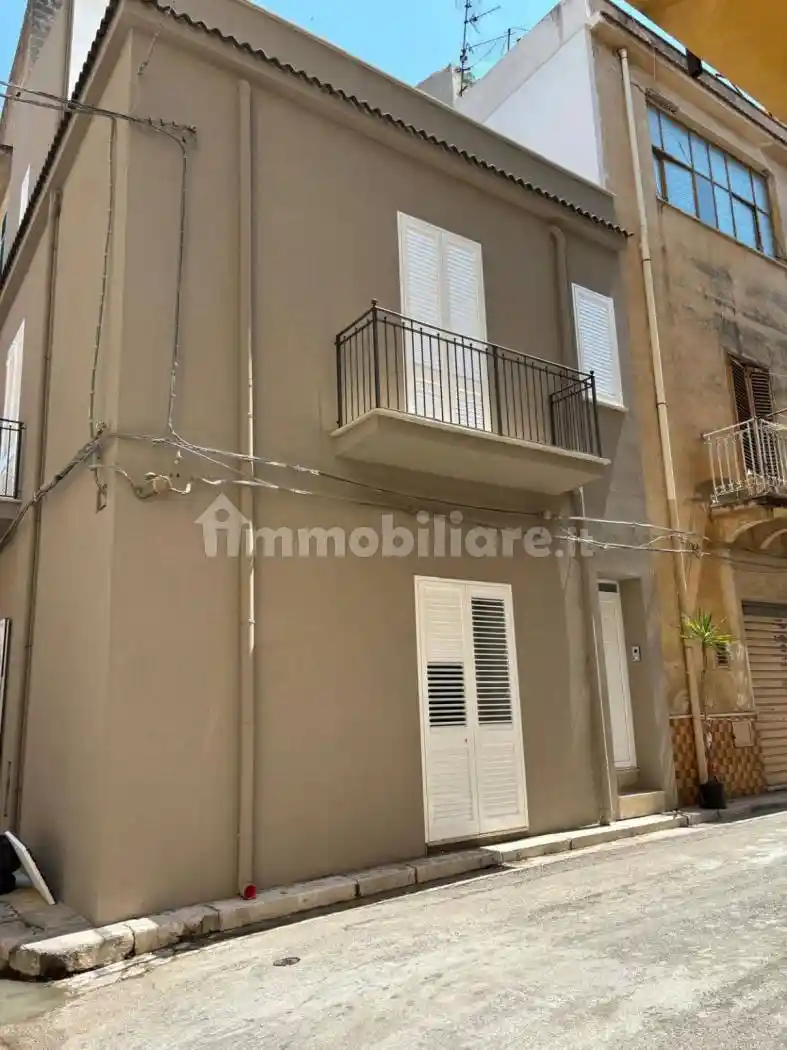 Casa indipendente in vendita a Partinico