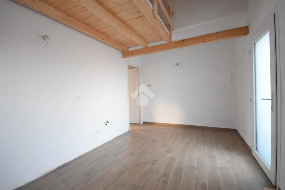 Appartamento in vendita a Seregno