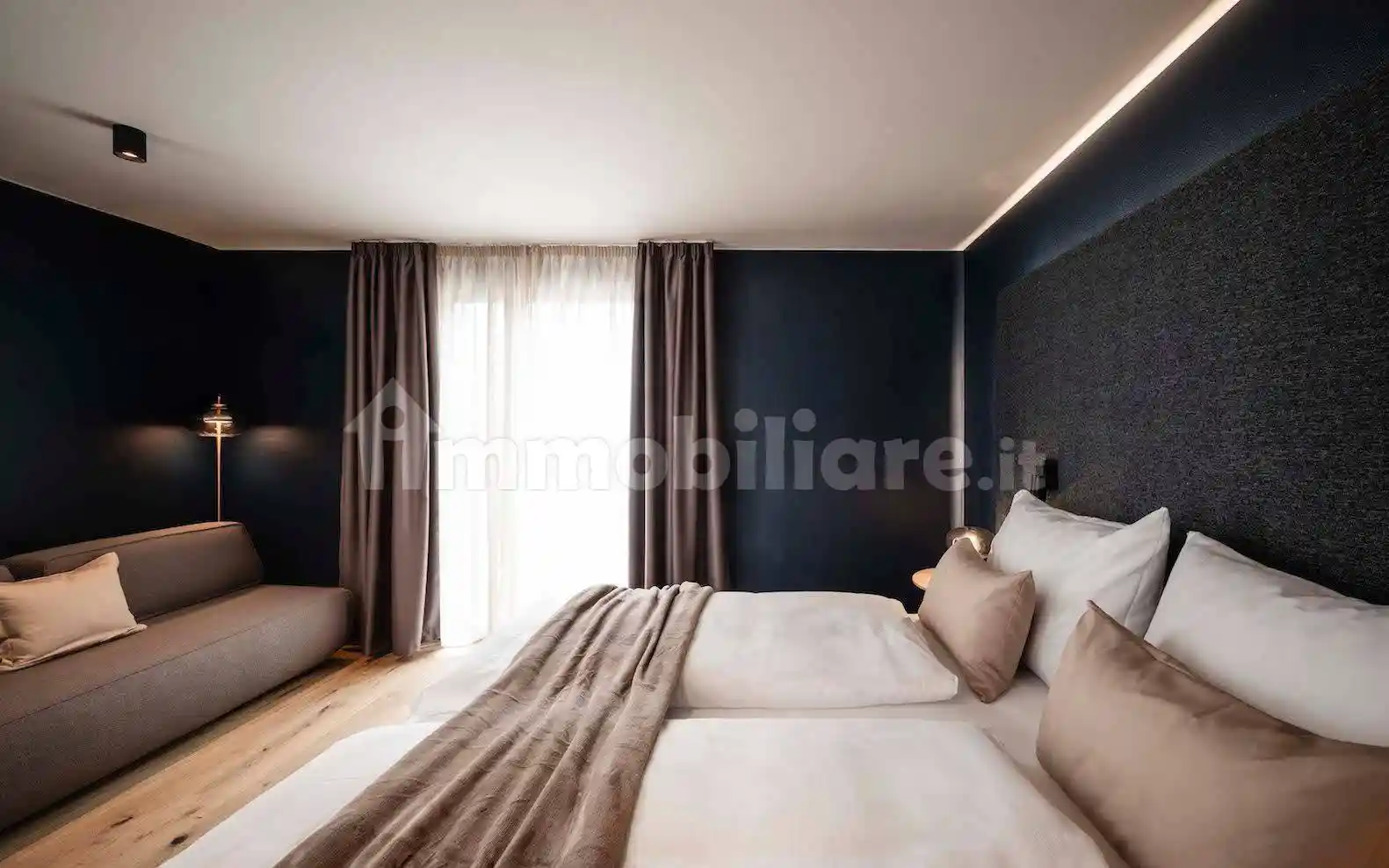 Bilocale piazza Municipio, Centro, Dobbiaco - foto 3