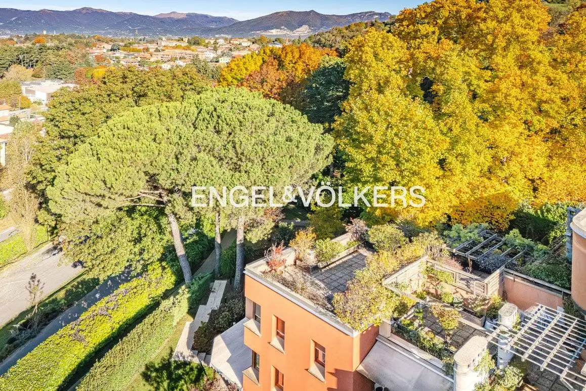 Quadrilocale via Giuseppe Mazzini 2, Centro, Barzanò - foto 3