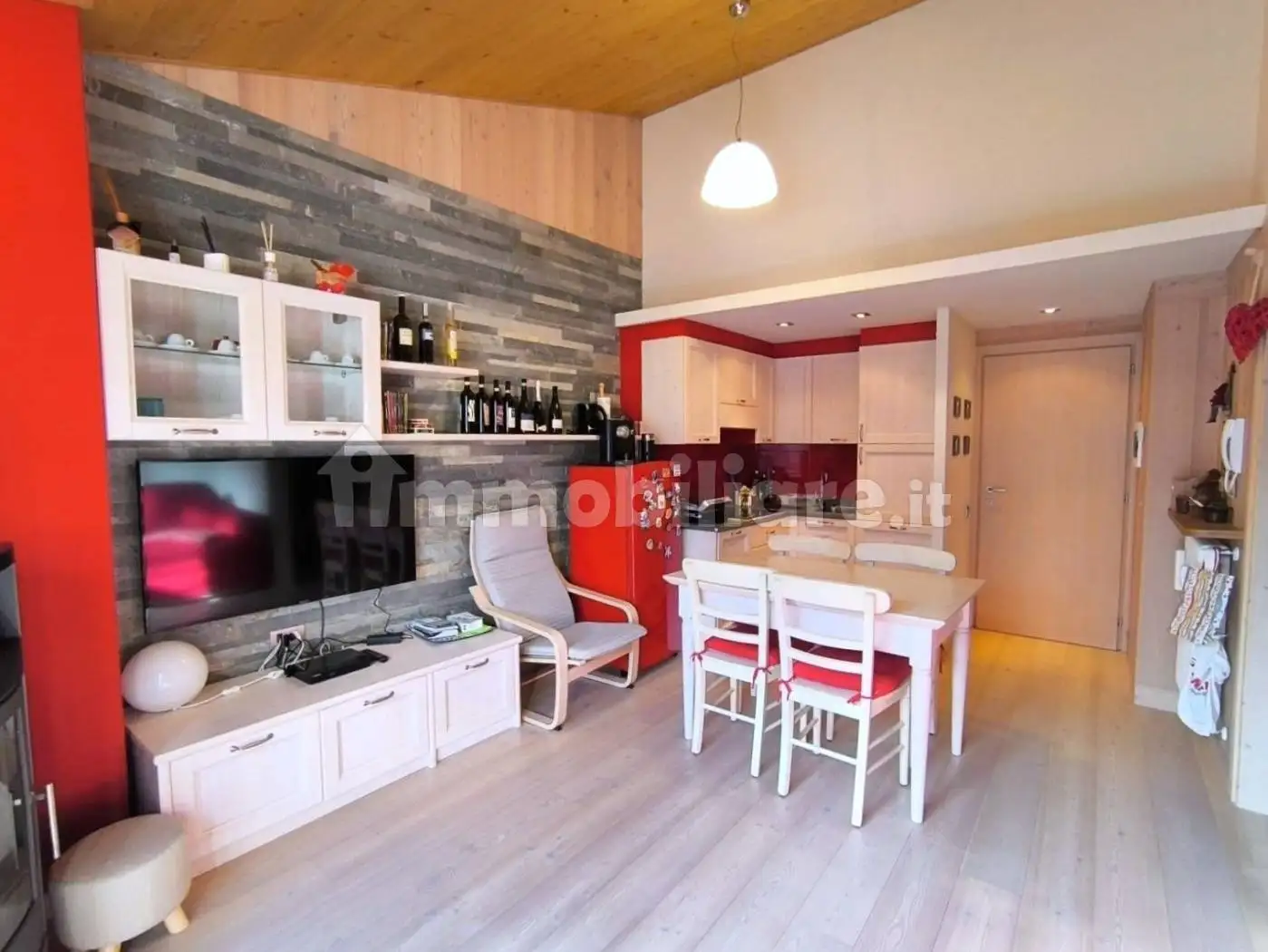 Trilocale via Pietro Sigismund, Centro, Chiesa in Valmalenco - foto 5