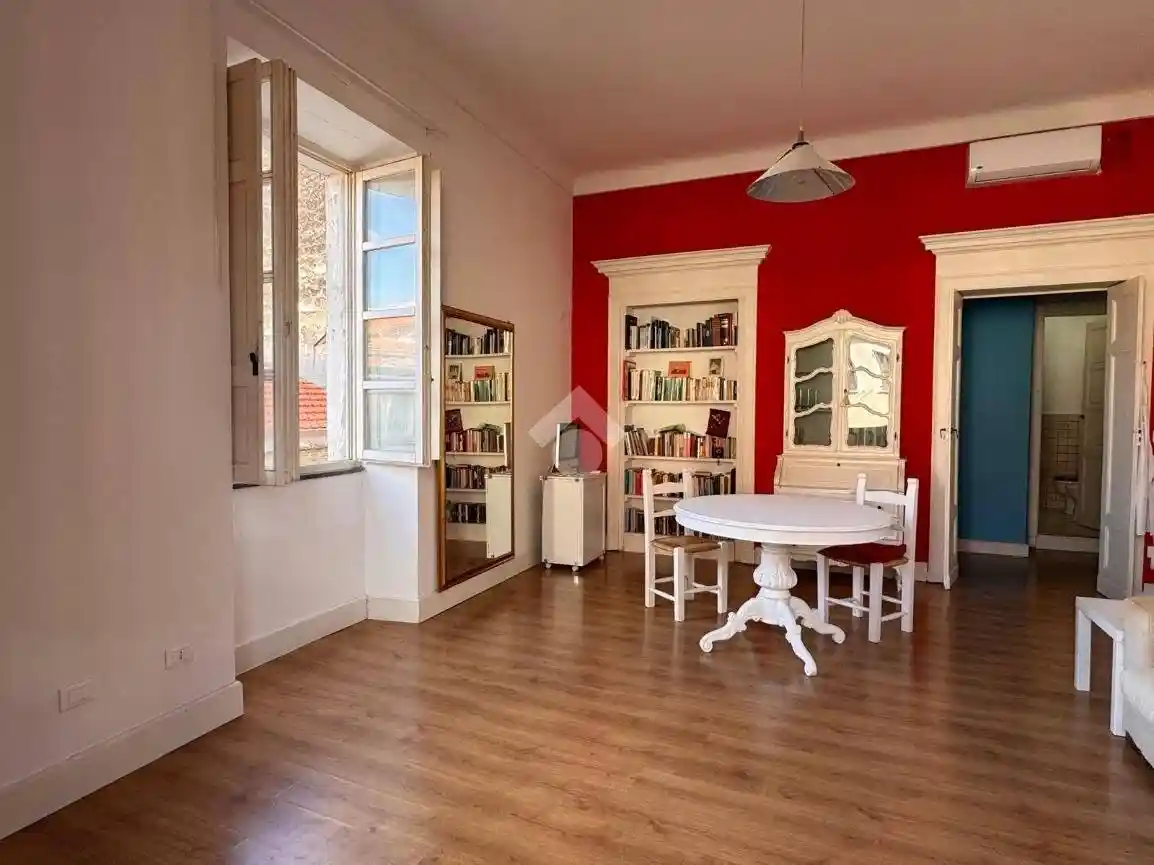 Bilocale via Sebastiano Satta 19, Centro Storico, Sassari - foto 5