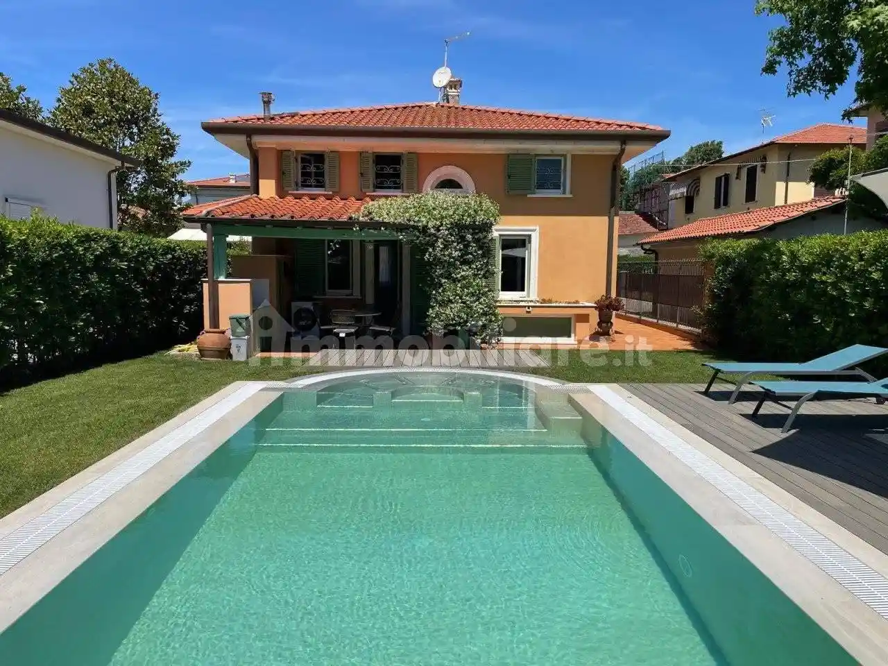 Villa in affitto a Pietrasanta
