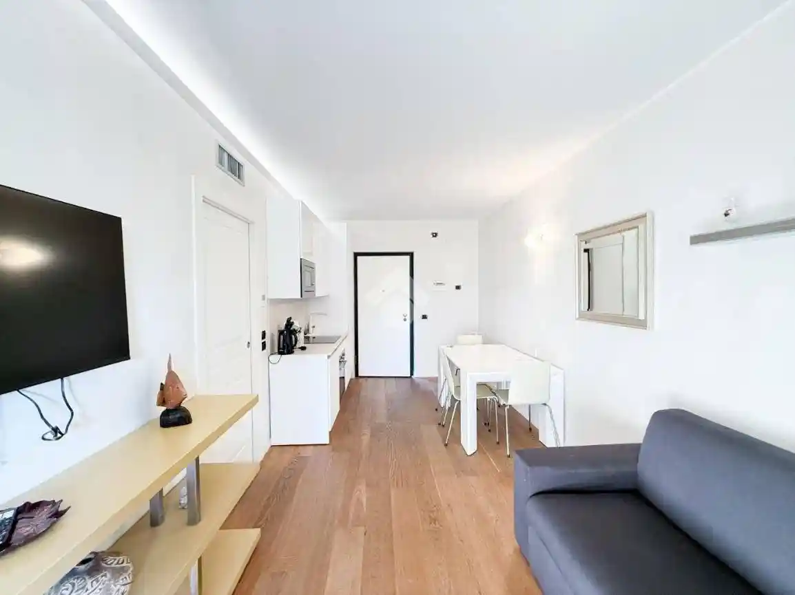 Appartamento in vendita a Padenghe sul Garda