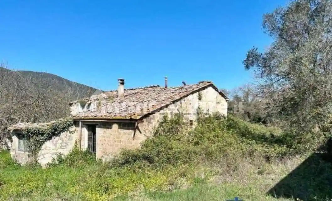 Rustico - Casale in vendita a Narni