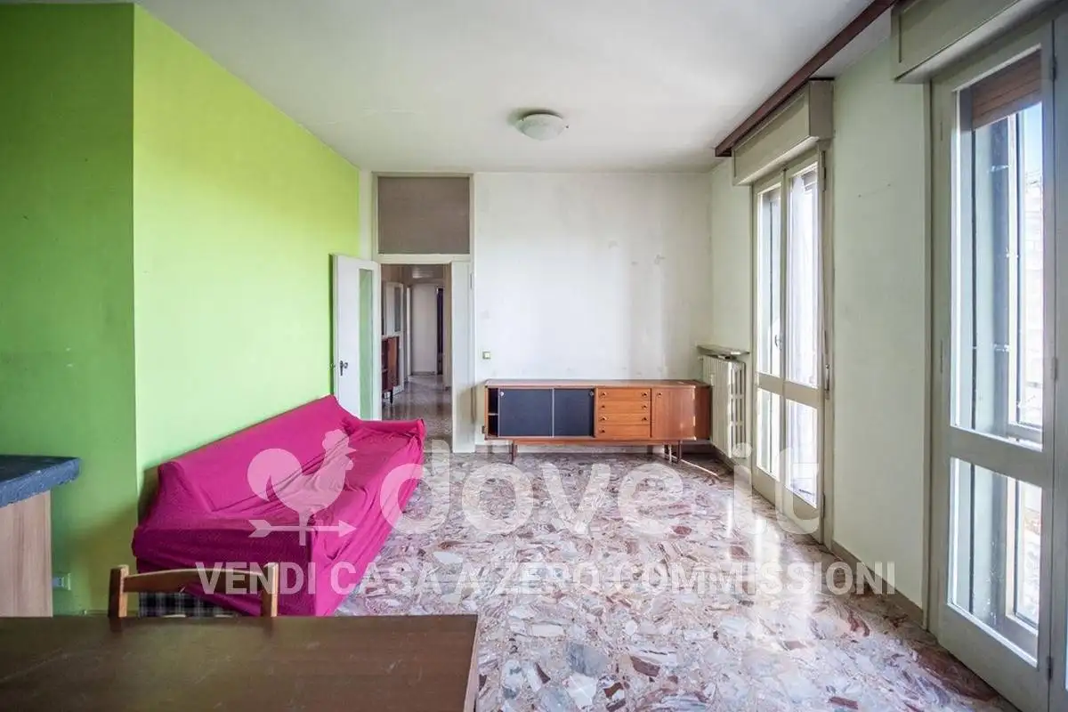 Appartamento in vendita a Modena