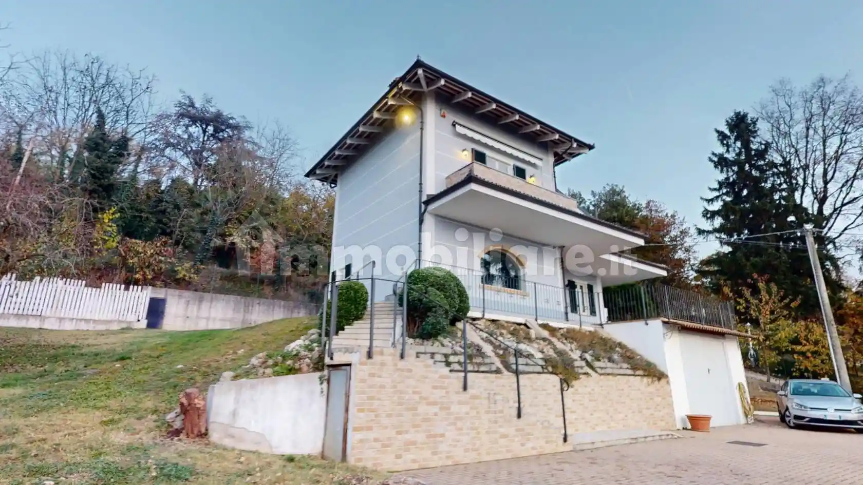 Villa in vendita a Sanfrè