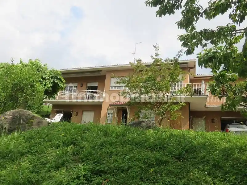 Villa unifamiliare 400 m², Centro, Erba - foto 2