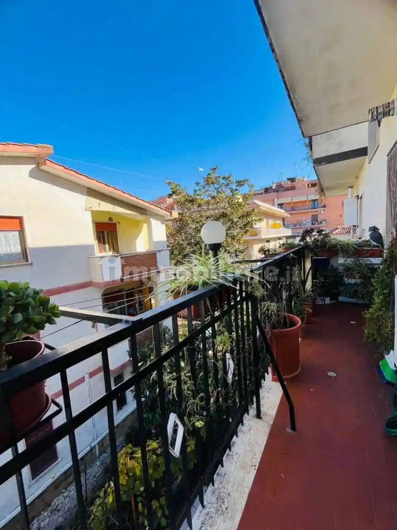 Trilocale via Mauro Fasiani 20, Massimina, Roma - foto 3