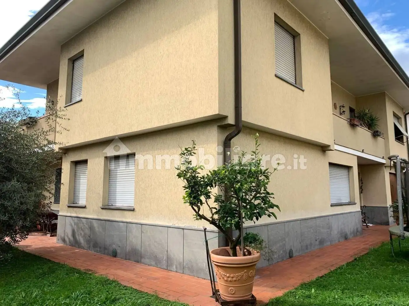 Villa in vendita a Lucca