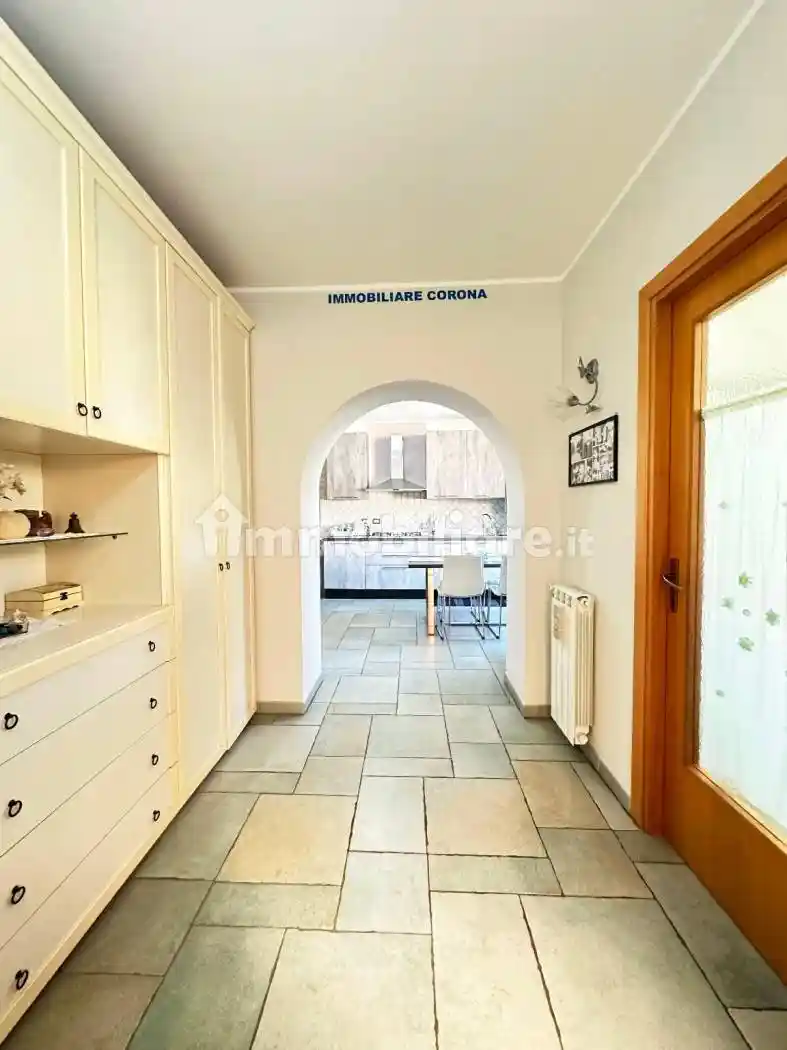 Quadrilocale via del quartiere 19, Centro, Terracina - foto 4