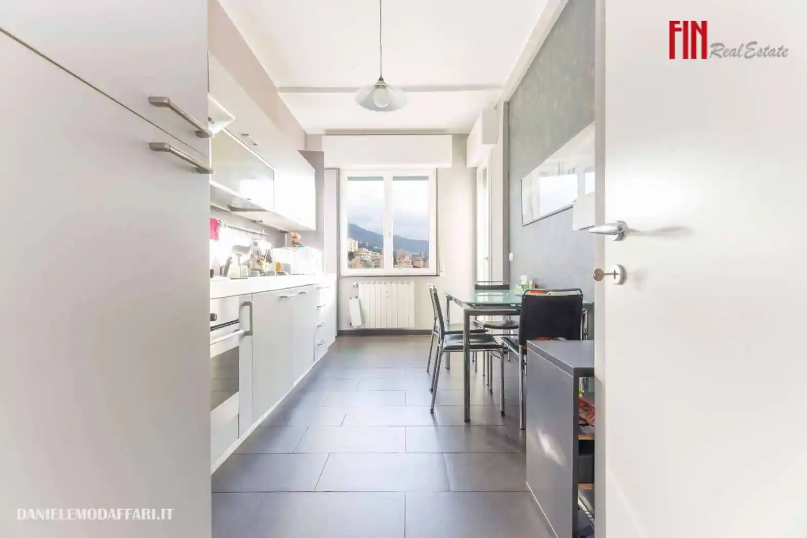 Trilocale piazza Remondini, San Martino, Genova - foto 2