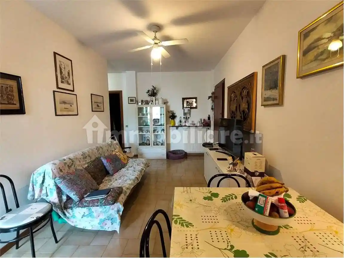 Appartamento in vendita a Luni