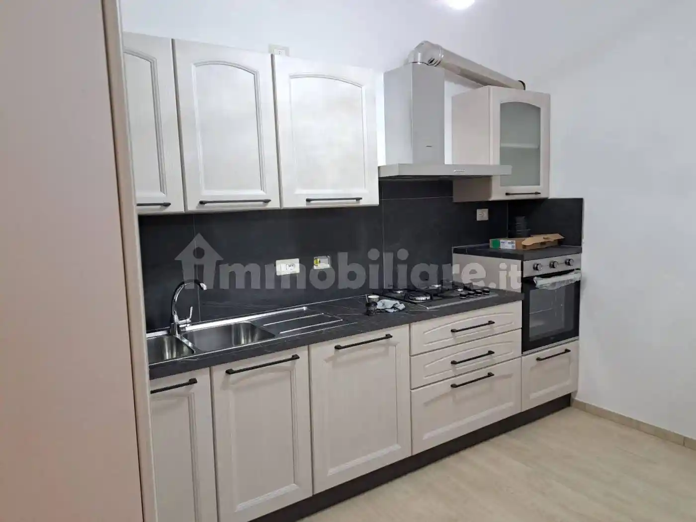 Quadrilocale ottimo stato, terzo piano, Ponte di Mezzo - Circondaria, Firenze - foto 2